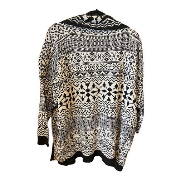 acred Threads Sz L-XL Black & Cream Knit Open Front Oversized Fair Isle Cardigan - Picture 4 of 10